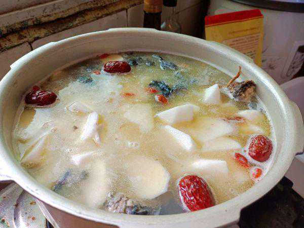 山药乌鸡汤这样做，秒变米饭杀手