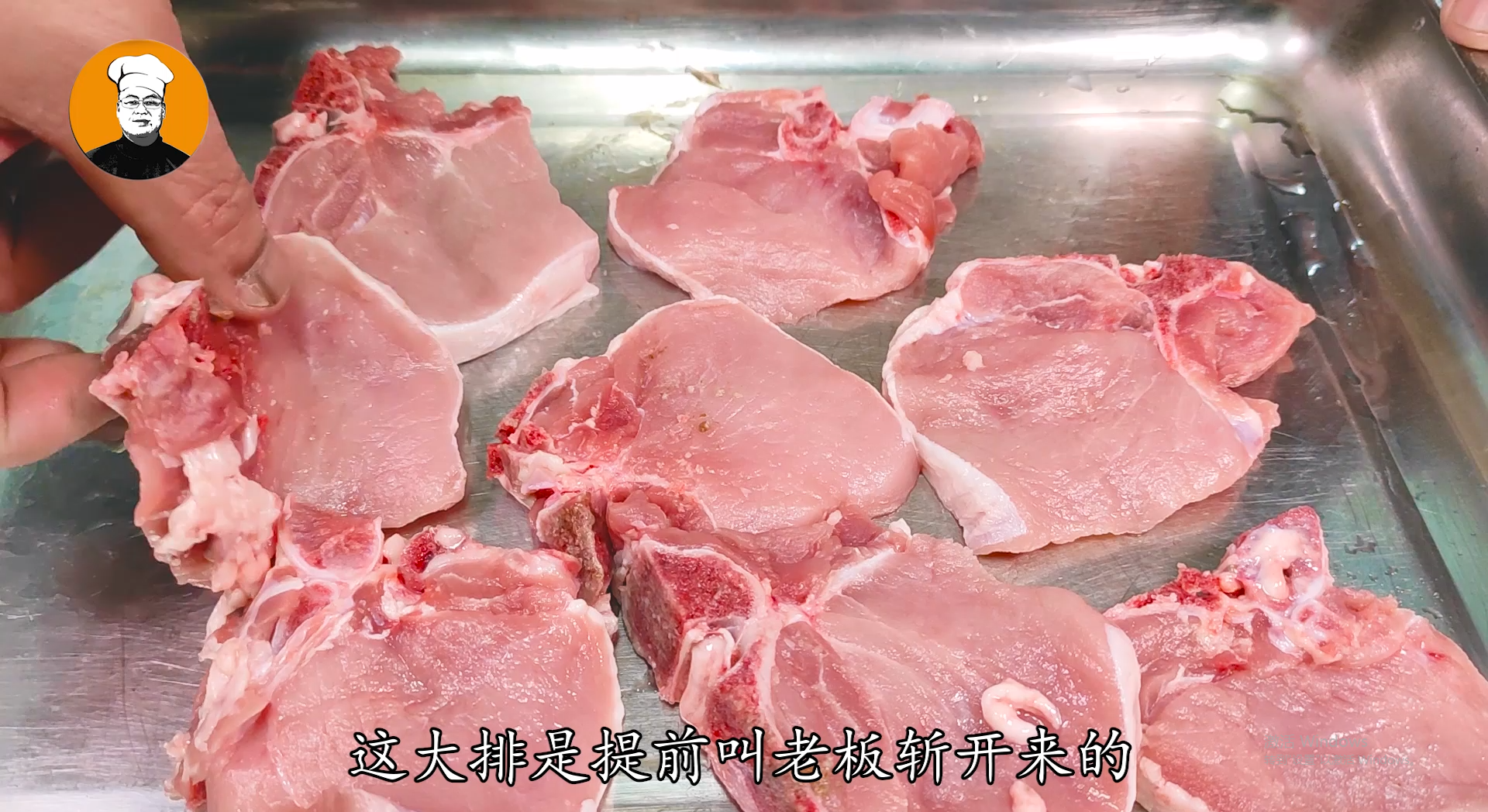 在家也能做大厨，红烧大排正确做法，鲜嫩入味，连吃3块不会腻