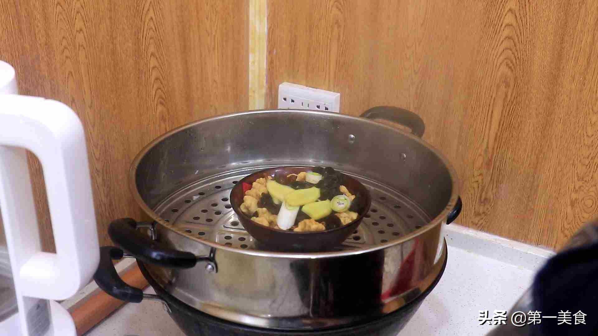 这才是带鱼最好吃的做法，肉质鲜嫩无腥味，一根鱼刺都没有